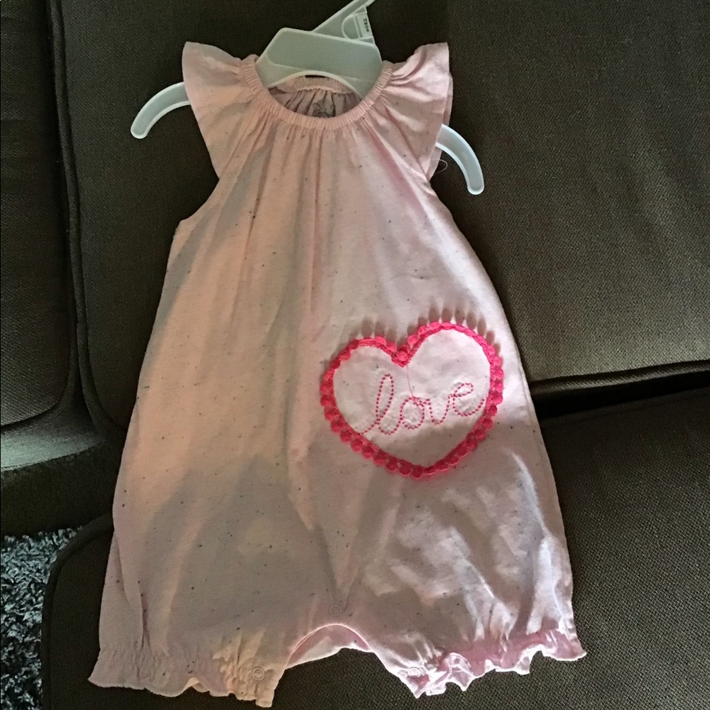 3/$16 - Babygirl clothes